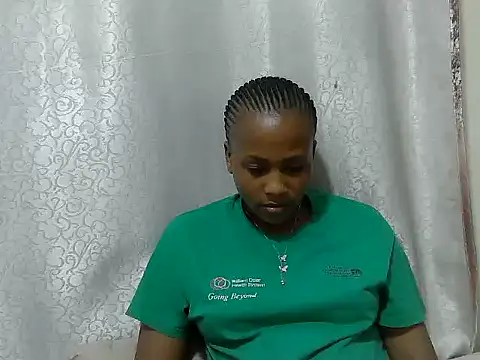 Snapshot of tinabestdoll chatting on October 11, 3:15 pm tinabestdoll online show from October 11, 3:15 pm