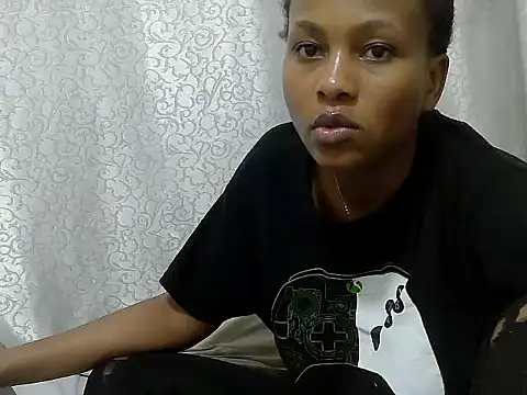 Snapshot of tinabestdoll chatting on September 15, 8:16 pm tinabestdoll online show from September 15, 8:16 pm