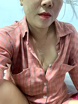 Baby-bigtits online show from November 28, 2:25 am