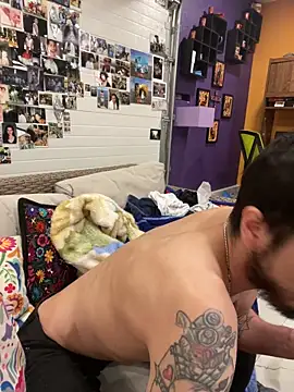 psil0cyb0rg online show from April 18, 10:51 am