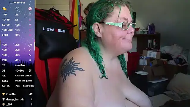 EmberCum online show from October 18, 5:59 pm