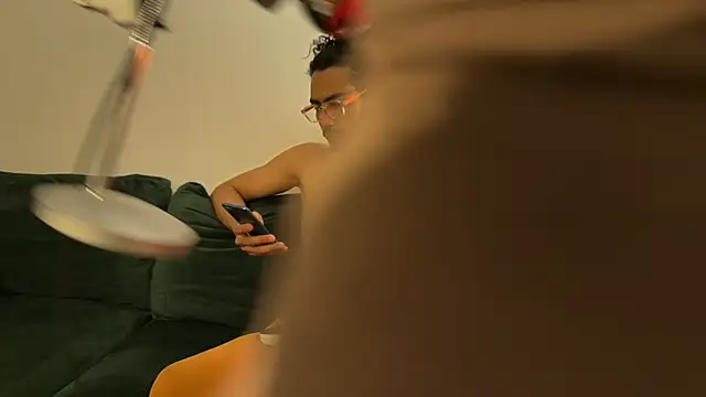 Redfloweer1 online show from October 7, 1:10 am