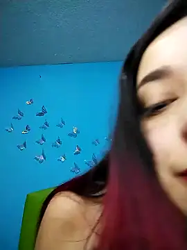 Evelyn pink1 online show from November 2, 3:21 am