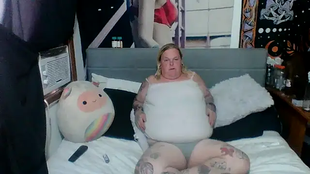 Trans Girl next door420 online show from July 2, 10:27 pm
