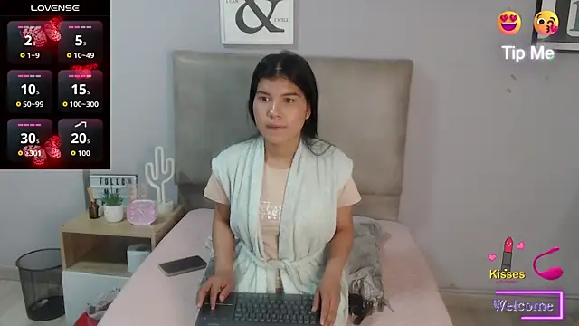 SophiaMeyerst online show from April 28, 1:26 pm