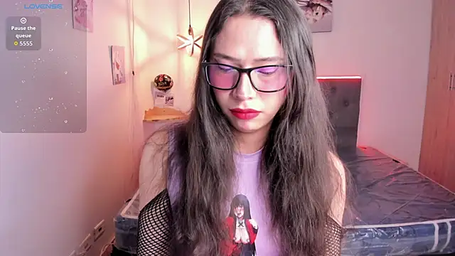 Snapshot of paula_kawaiifu_ chatting on October 11, 2:09 pm paula kawaiifu online show from October 11, 2:09 pm