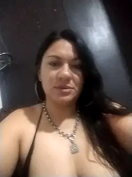 Snapshot of TattySQUIRT chatting on November 1, 12:59 am TattySQUIRT online show from November 1, 12:59 am