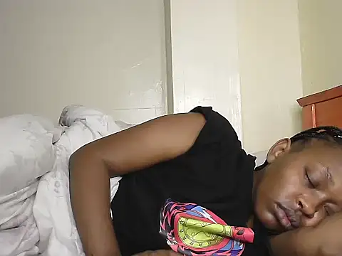 Sweet mella online show from June 7, 3:57 am