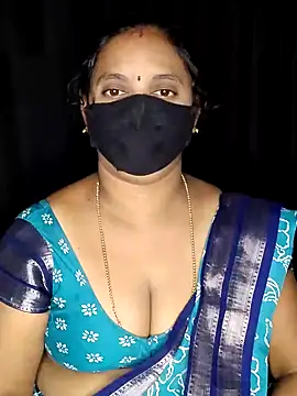 vintage-vibs online show from December 17, 3:33 am