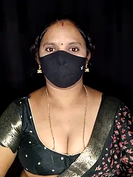 vintage-vibs online show from April 10, 6:03 pm