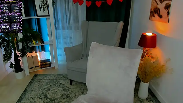 Freckle Diyana online show from February 20, 10:10 pm