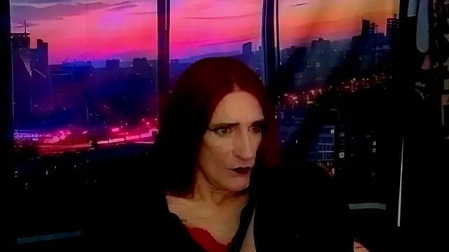 Snapshot of LuvNuk chatting on October 13, 4:59 am LuvNuk online show from October 13, 4:59 am