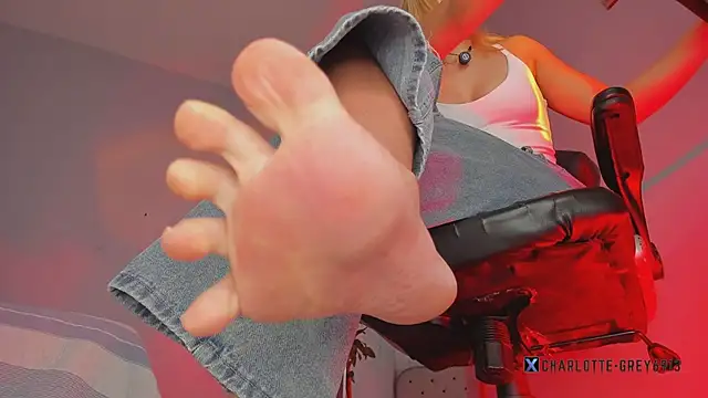 charlotte  grey online show from March 9, 8:34 pm