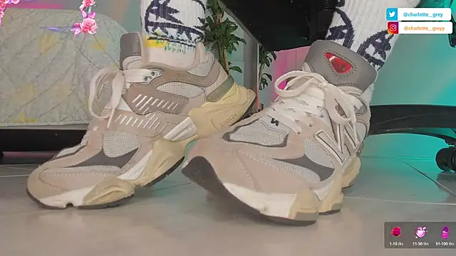 charlotte  grey online show from October 22, 8:36 pm