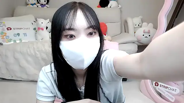 momo room online show from September 11, 10:26 am