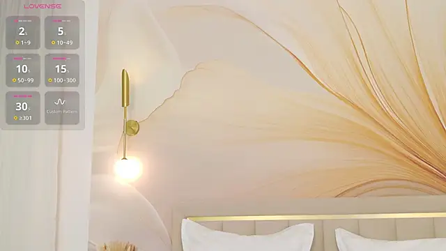 CamillaLarson online show from March 12, 3:09 am