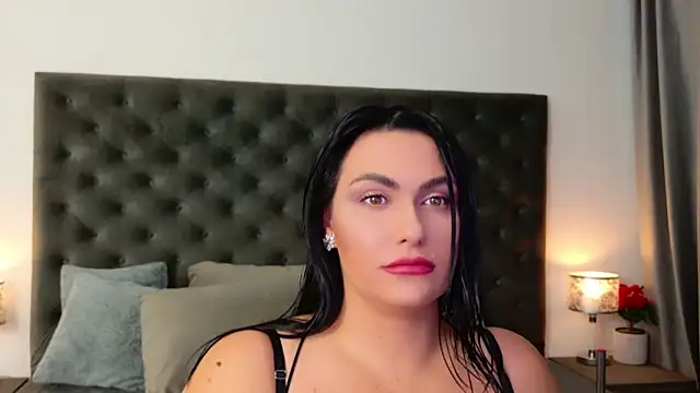 KrisNoir online show from October 22, 10:42 am