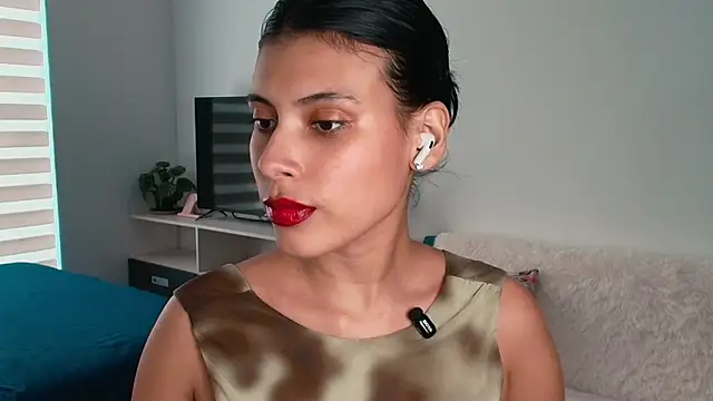 oxiris 1 online show from March 31, 9:04 pm