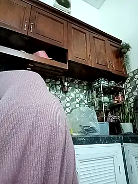    Erin    online show from September 20, 3:38 am