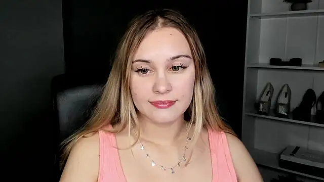 kitty valeria online show from May 20, 5:21 pm