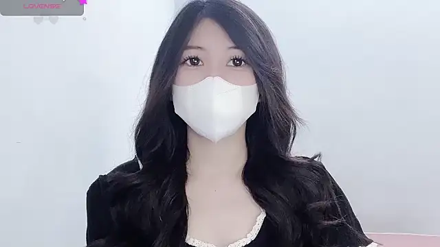 tanhxiu online show from October 25, 2:03 pm