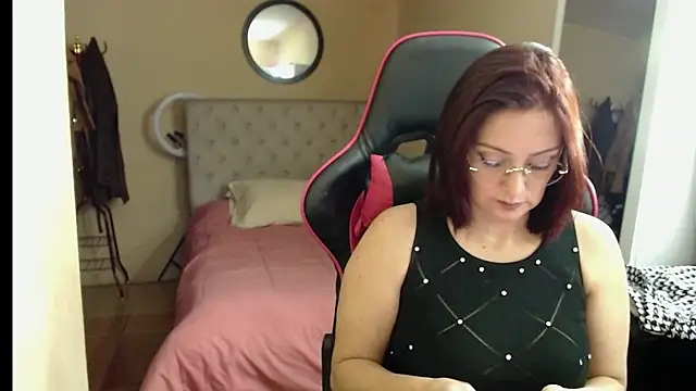 Carol Scottt online show from September 17, 5:55 pm