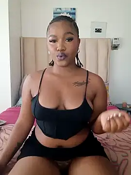 charmainexxx online show from June 10, 11:53 am