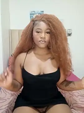 charmainexxx online show from June 18, 6:04 am