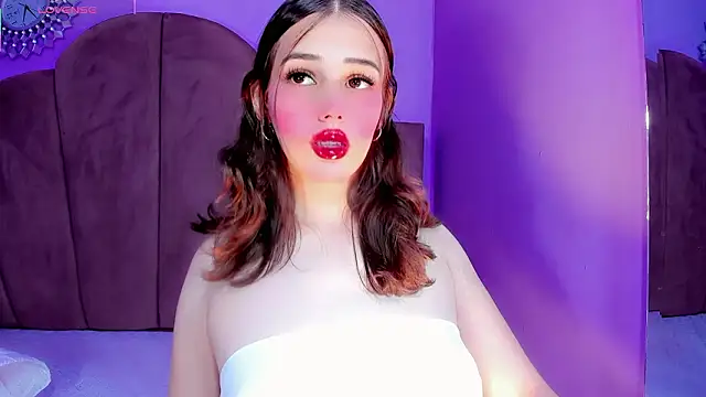 ValeriaAguilar online show from February 27, 10:09 pm