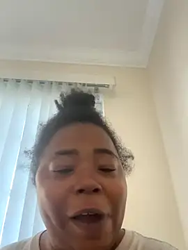 JCCaramelbarbie1 online show from September 24, 2:38 pm