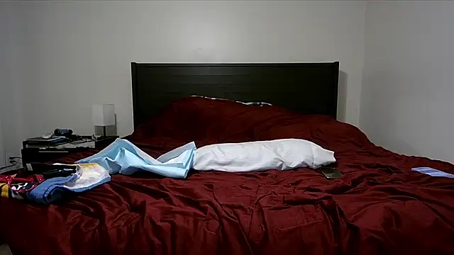 QueenLolaX online show from October 31, 5:53 am