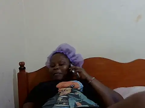 Snapshot of Pretty_lilly02 chatting on October 19, 1:02 pm Pretty lilly02 online show from October 19, 1:02 pm