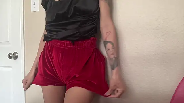 myloveforyouu online show from April 13, 2:51 pm