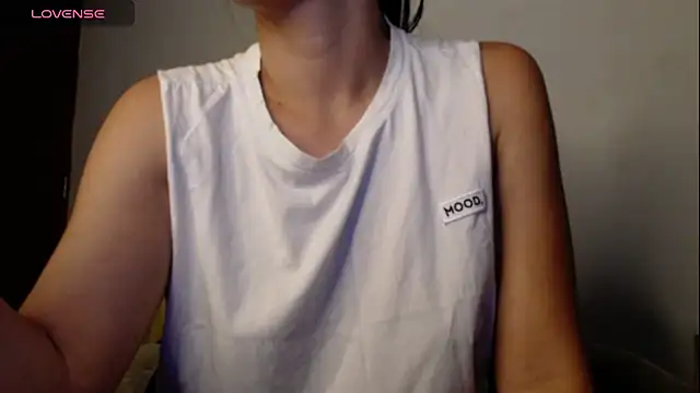 Snapshot of alma_violeta chatting on October 5, 11:32 pm alma violeta online show from October 5, 11:32 pm