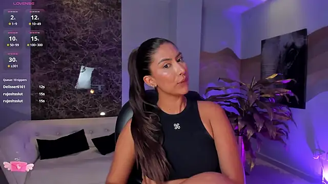 ArianaDumont online show from April 2, 1:41 pm