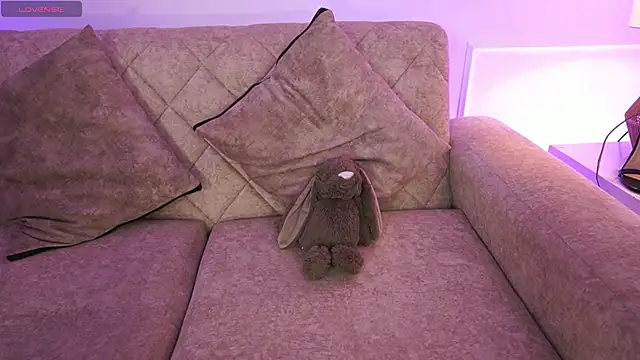 Anybuny online show from April 8, 11:56 am