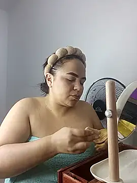 alinsonhot29 online show from April 4, 1:04 am