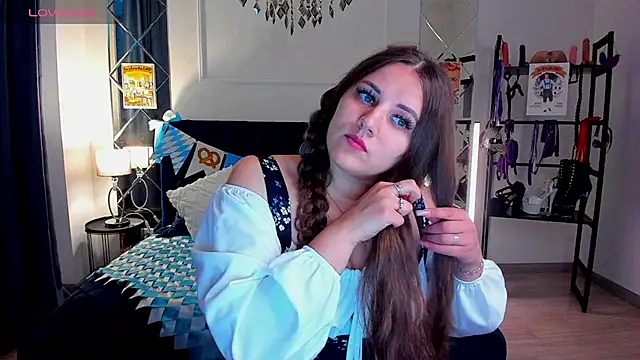 Snapshot of CandyKimmy chatting on September 22, 1:04 am CandyKimmy online show from September 22, 1:04 am