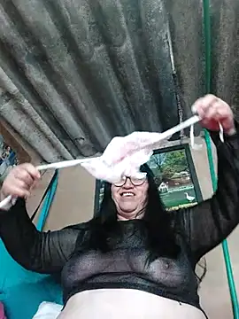 clarita 01 online show from October 17, 12:08 pm