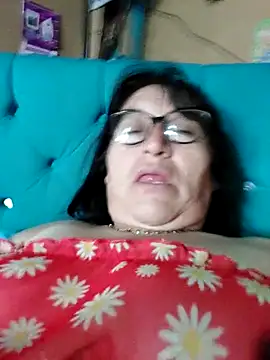 clarita 01 online show from November 10, 12:11 pm