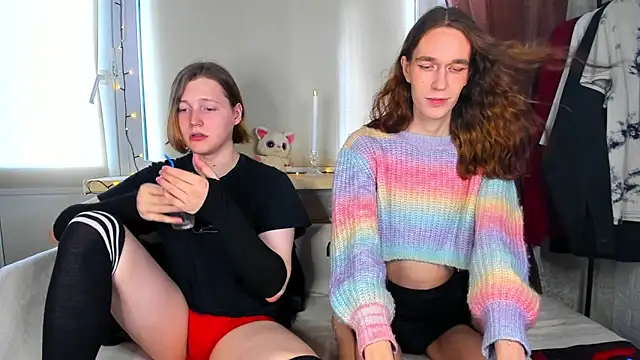 Calvin and Kevin online show from November 9, 6:31 am