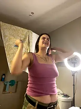 SafeinouterSpace online show from September 30, 7:08 pm