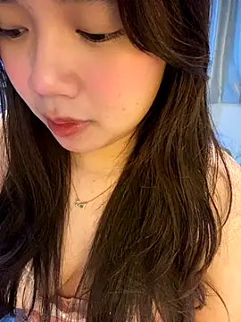 Hotellinh12 online show from November 1, 6:12 pm