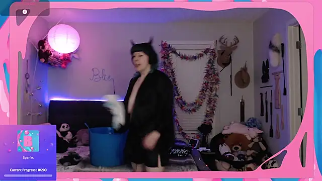 CirqueNoirBlu online show from April 8, 3:30 am