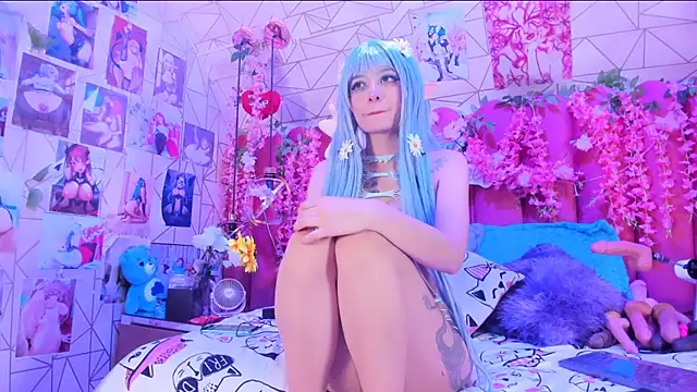 Alicebenett online show from March 7, 11:56 pm