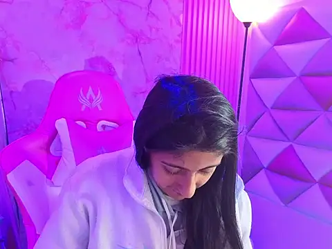 Cameron cutte online show from March 13, 3:30 am