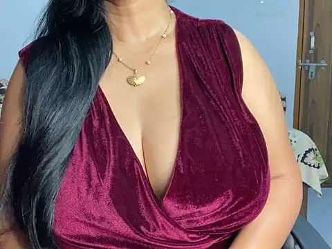 Aishwarya 101  online show from November 20, 7:15 pm