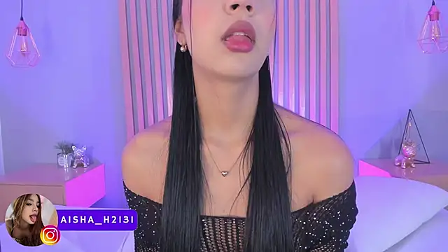 Snapshot of aisha_h_ chatting on September 25, 9:23 pm aisha h online show from September 25, 9:23 pm