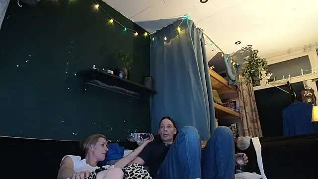 38koppel1985 online show from January 11, 9:09 pm