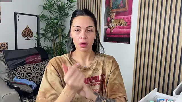 NattyFierros online show from September 15, 9:22 pm